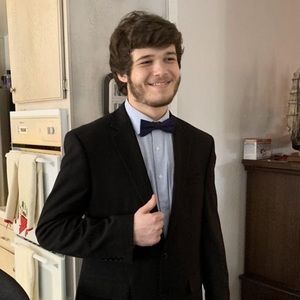 Meet your Posher, Zach